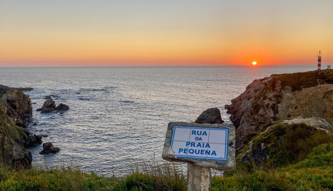 Pe Na Areia, Alojamento Local Porto Covo Exteriör bild